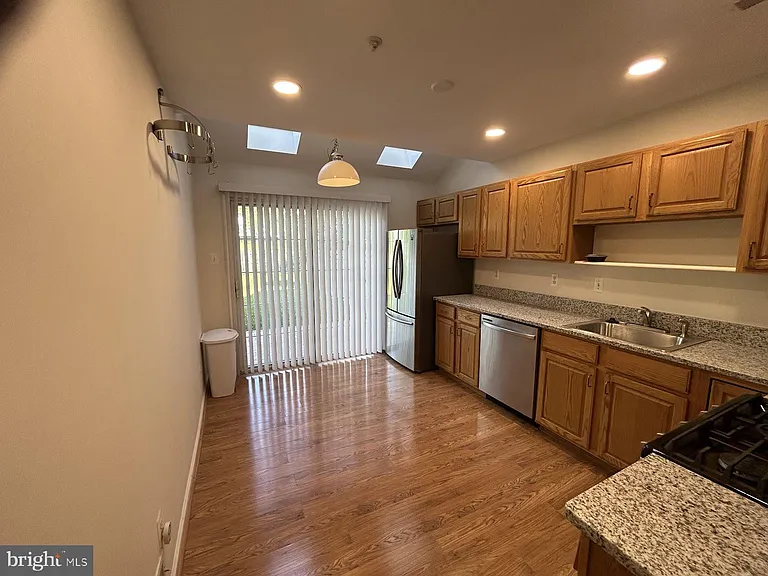 2623 Virginia Ln — Photo 13