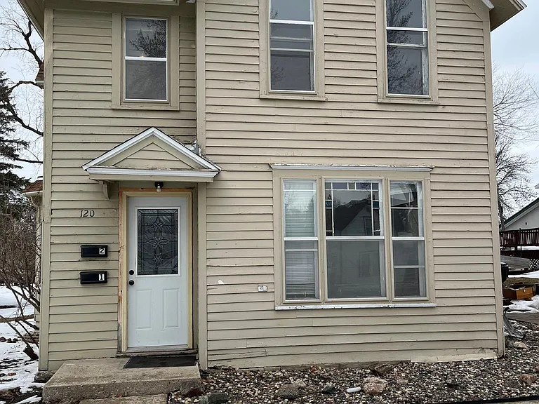 120 W Channing Ave #1 — Photo 1