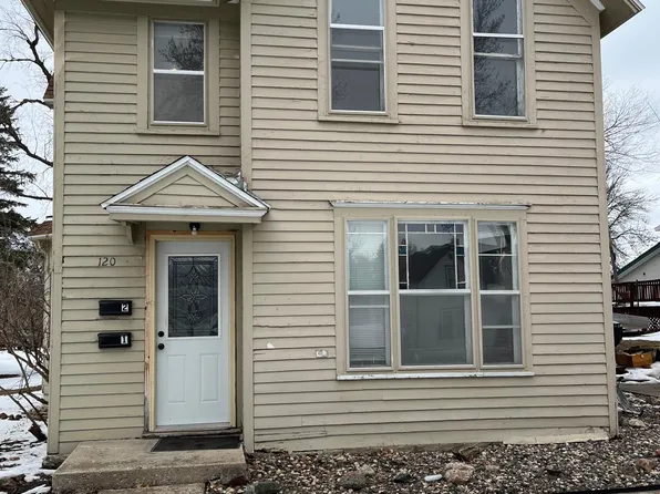 120 W Channing Ave #1, Fergus Falls, MN 56537