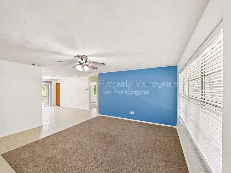 18543 Iris Rd — Photo 3