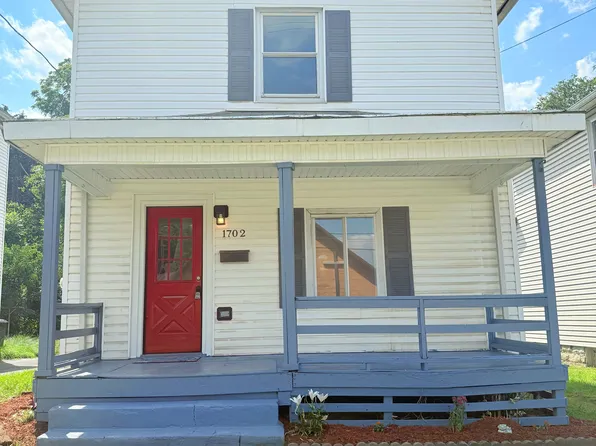 1702 Moravia St, New Castle, PA 16101