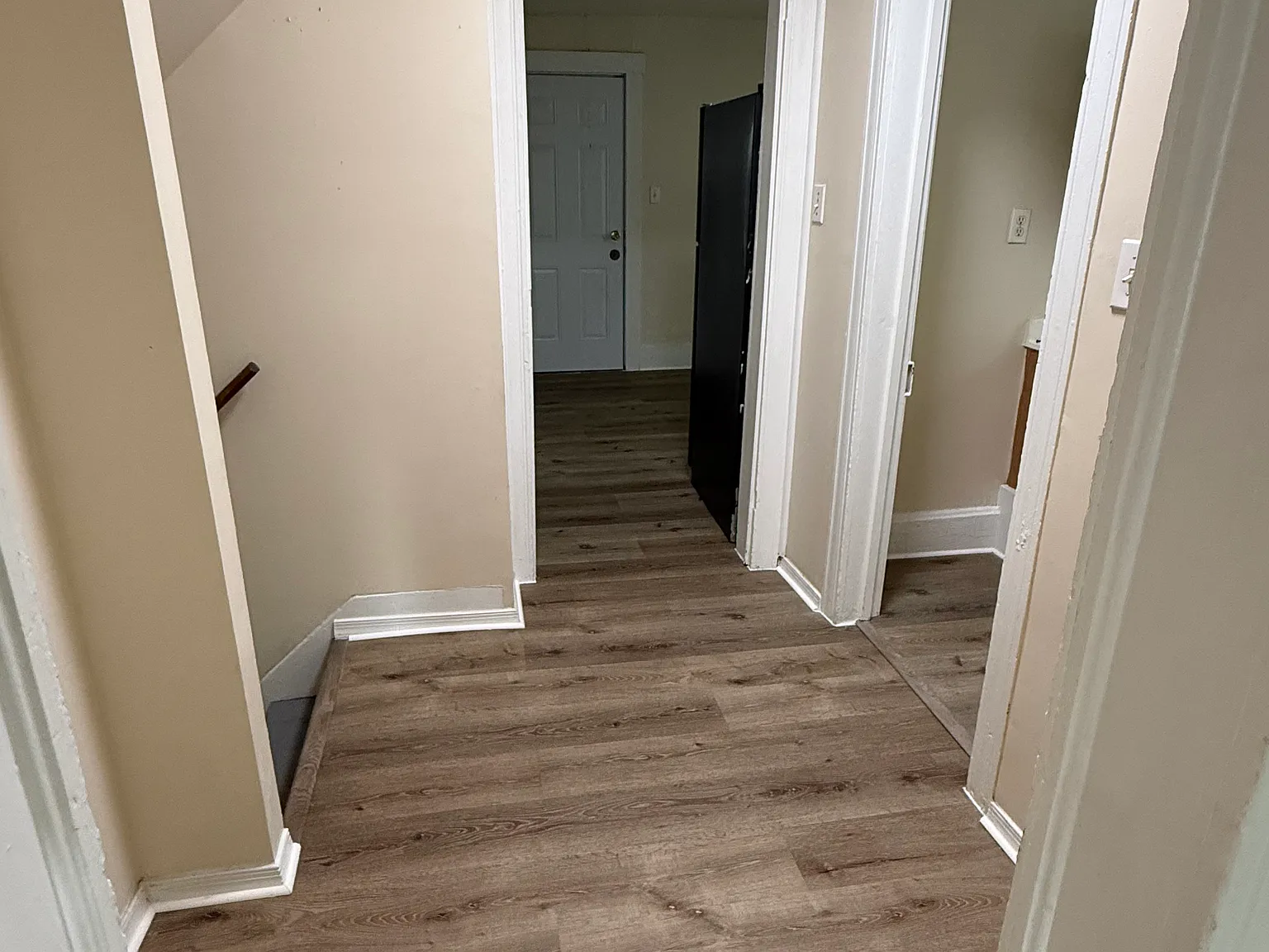 2 bed, $850 — Photo 2