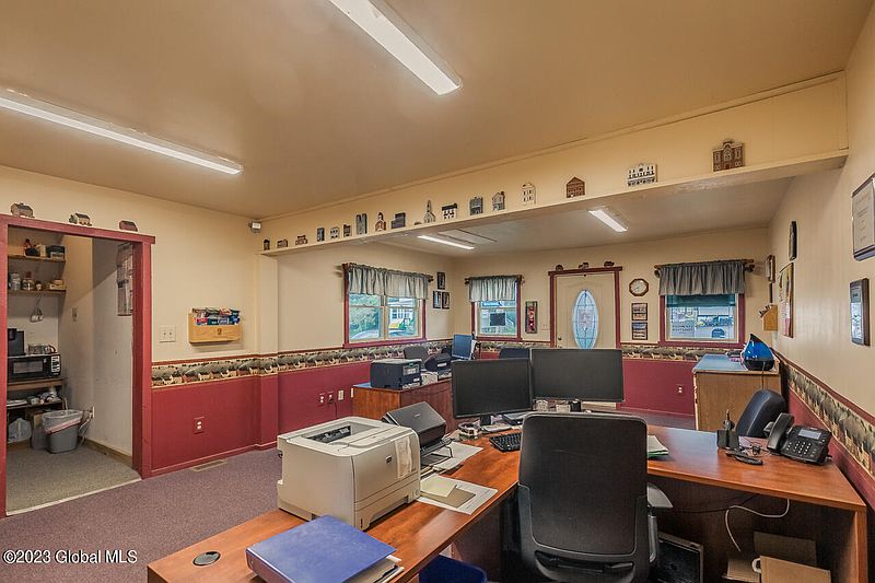 5th image of 5243 Sacandaga Road