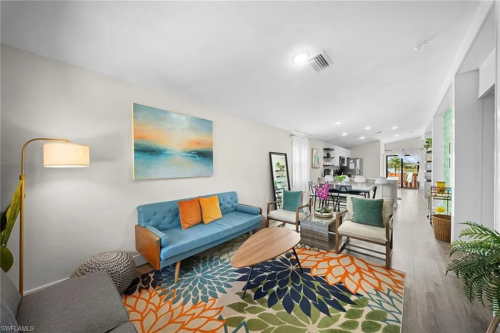 3 bed, 2.0 bath, 1212 sqft, $2,950 — Photo 4