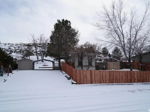 4980 Saguaro Dr, Sun Valley, NV 89433