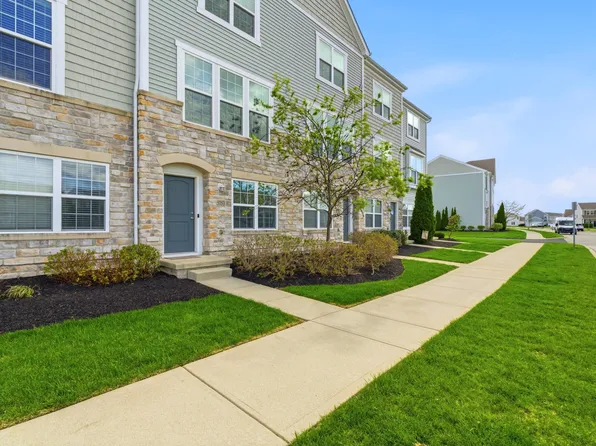 5753 Passage Creek Dr, Dublin, OH 43016