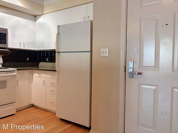 4th image of 8300 Oceanview Ter APT 315