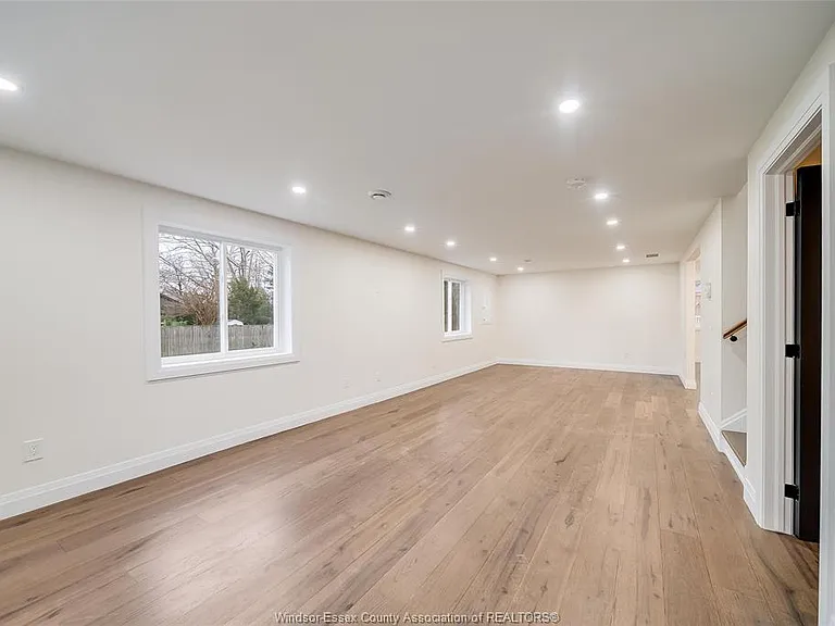 7800 Cecile St — Photo 8