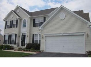 236 Willowwood Dr, Smyrna, DE 19977