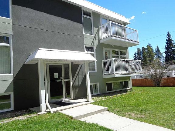 2nd image of 414 SW 41st St #2