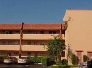7807 Golf Circle Dr APT 104, Pompano Beach, FL 33063