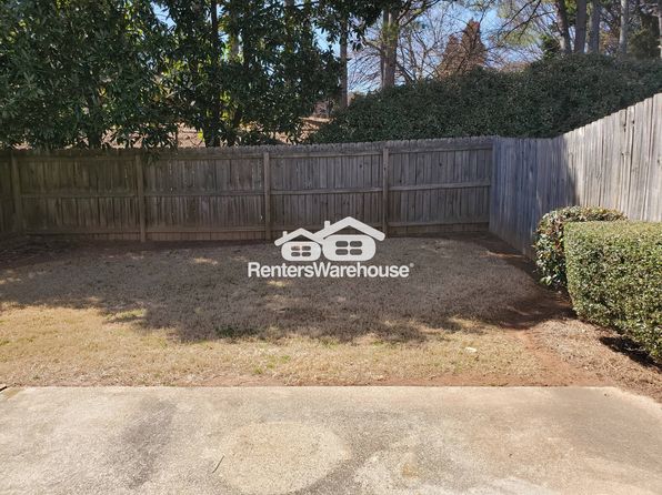 262 Derby Ct, Acworth, GA 30102