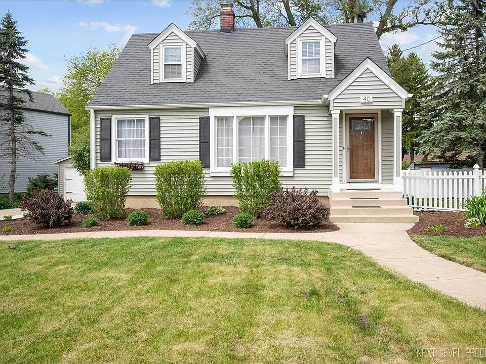 40 S Pine St