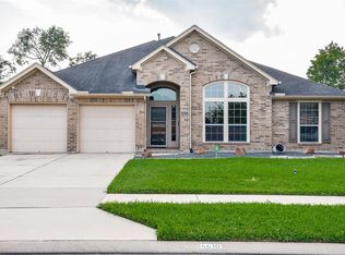 4610 S Creekmont Dr, Fresno, TX 77545