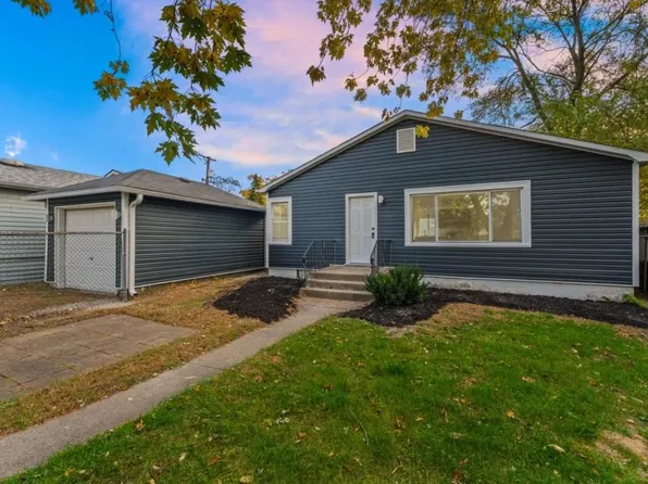 18241 Ridgewood Ave, Lansing, IL 60438