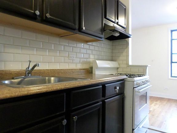 5th image of 1625 Rockaway Pkwy APT 5E