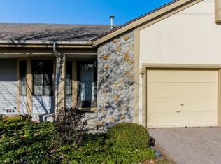 2241 Southgate Dr SE, Kentwood, MI 49508