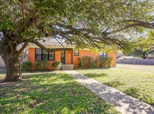 1327 Southern Blvd, Cleburne, TX 76033