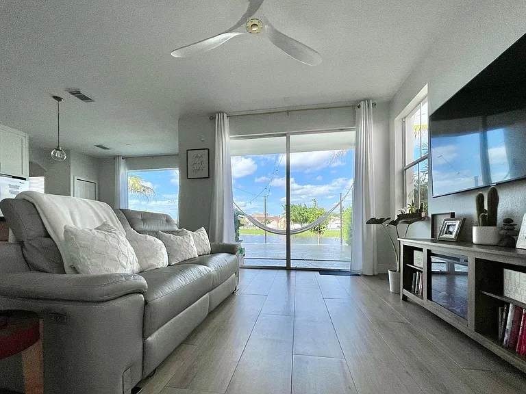15487 SW 23rd Ln — Photo 13