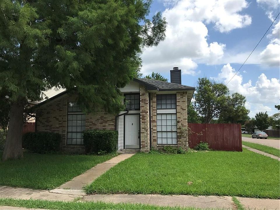 1st image of 1100 Monterrey Trl