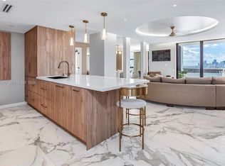 Nine Island Ave, Miami Beach, FL 33139