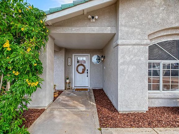 3rd image of 3584 E Moreno Ln
