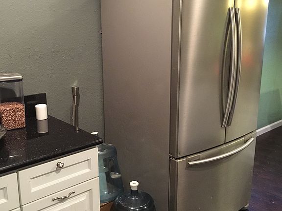 5th image of 22317 Joliet Ave