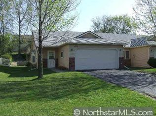 1271 Edgehill Ct, Saint Paul, MN 55109