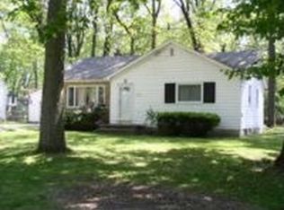 1711 Shady Oak Ln, Lansing, MI 48906