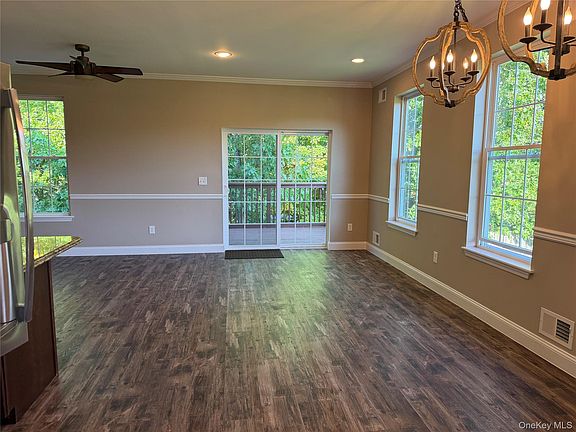 3rd image of 202 Iron Forge Lane
