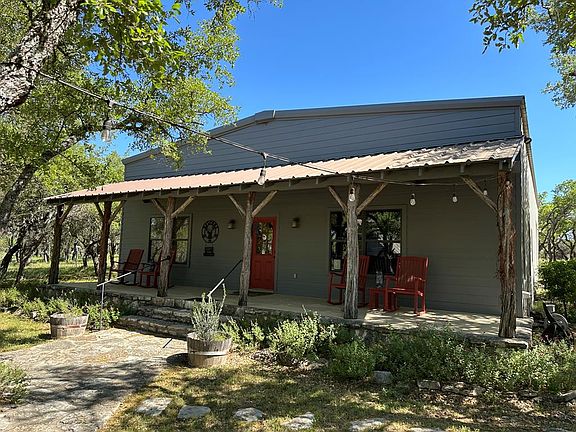 3rd image of 215 70l Rd NW