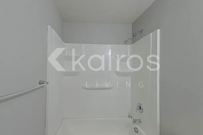 105 Kyles Dr — Photo 14