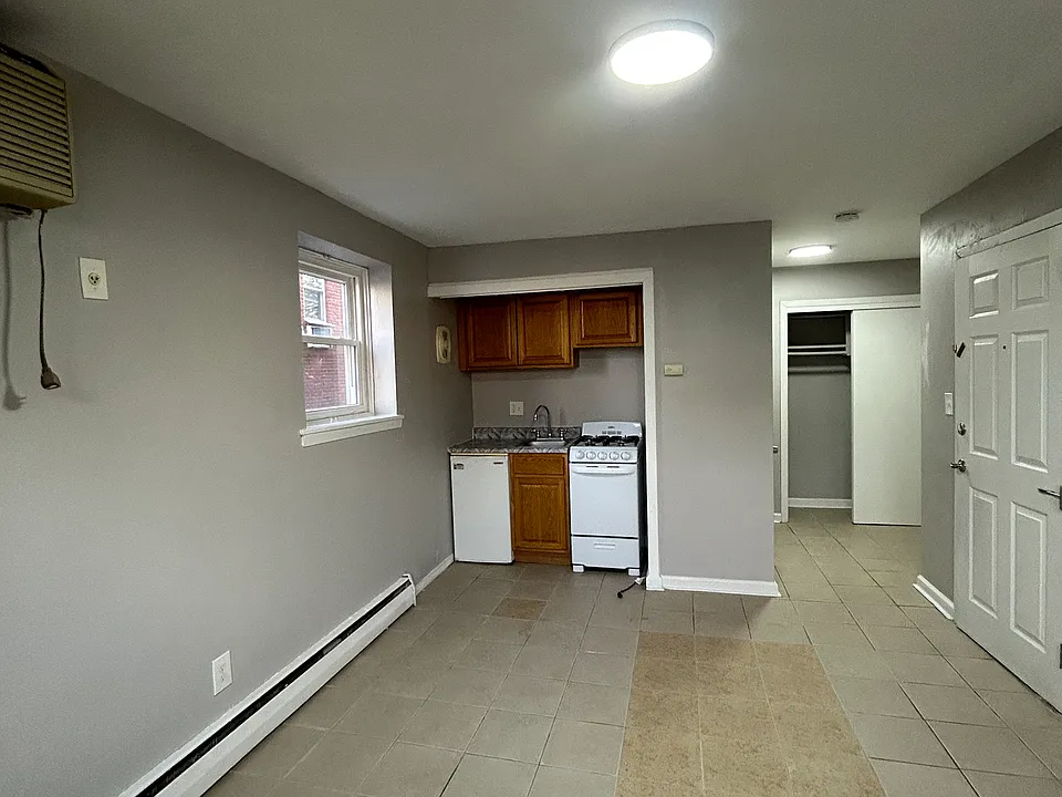 3 Vanderbilt Pl #2