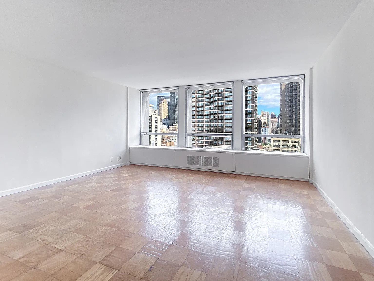 300 East 33rd Street — Photo 2