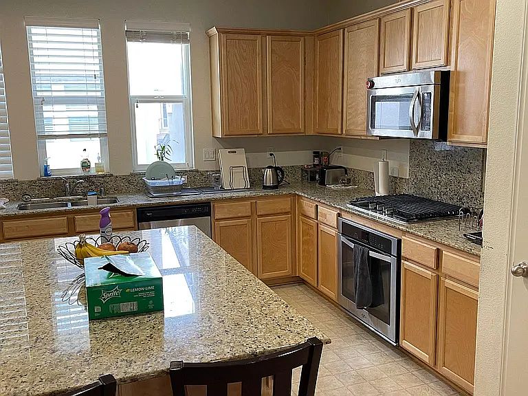 1st image of 1530 Neleigh Pl #4