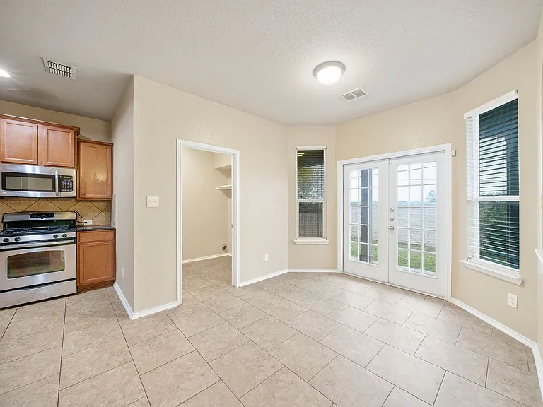 12151 Sugarberry Way — Photo 15