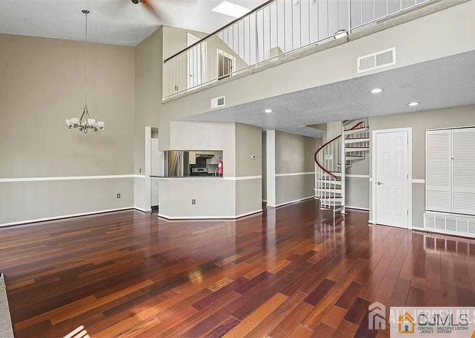 1st image of 834 Edpas Rd