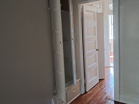 5th image of 768 Washington Ave #3