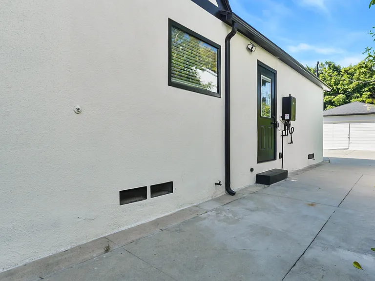 4177 Fair Ave — Photo 15