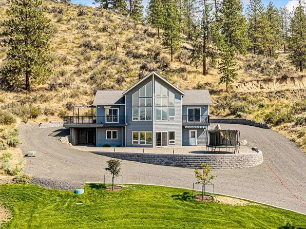 42300 N Buckhorn Dr, Davenport, WA 99122