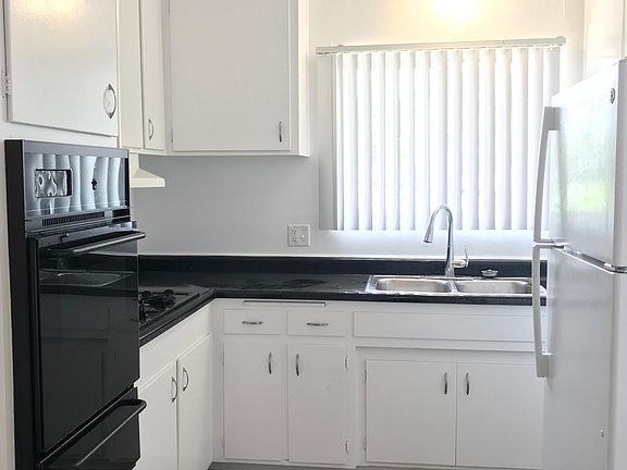2nd image of 2712 Mission Village Dr APT O1