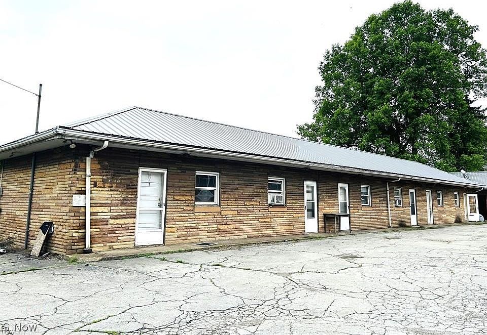 1st image of 1120-1140 Main St