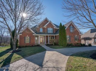 6810 Clore Lake Rd, Crestwood, KY 40014
