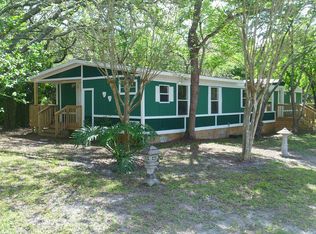 44425 Forest View Rd, Deland, FL 32720