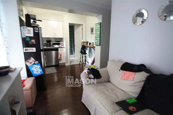 Rented by Mason Group LLC | media 10