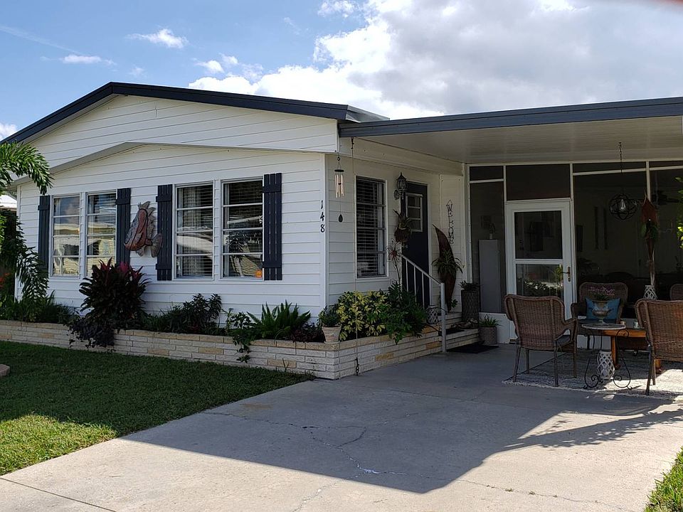 1st image of 148 Sanibel St