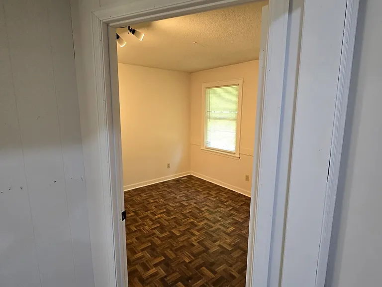 466 Hefner St — Photo 22