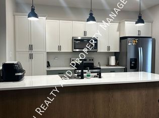 4438 E Buckingham Dr, Regina, SK S4V 2S8