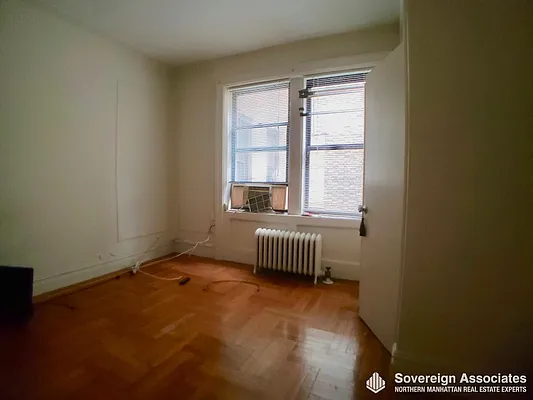 Rented by Sovereign Associates | media 11