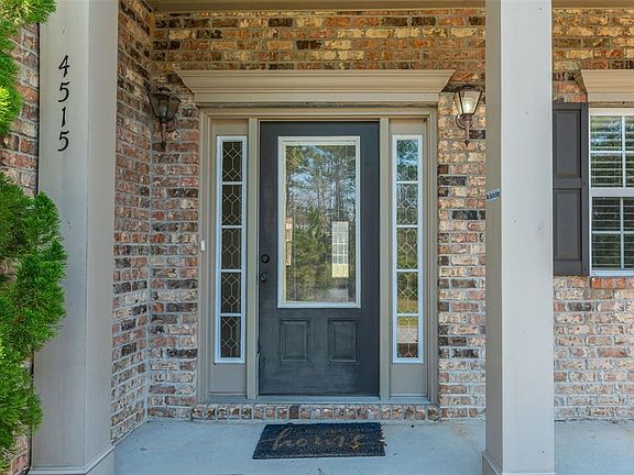 3rd image of 4515 Hermosa Rd